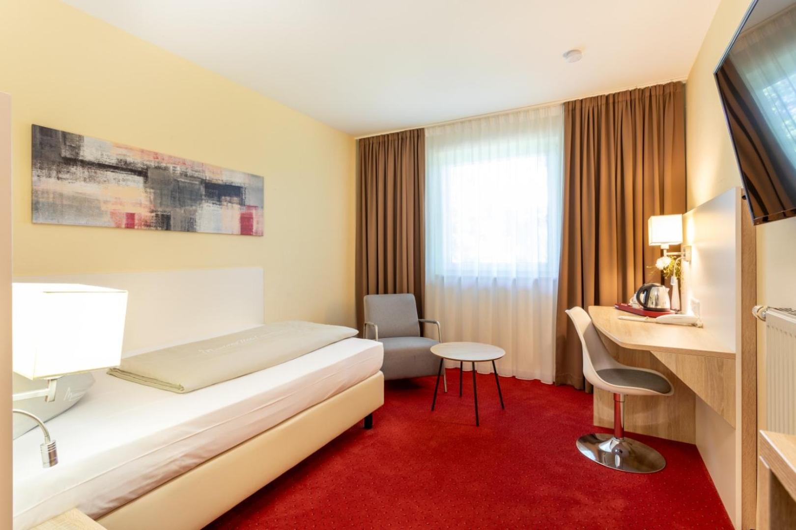 Hotel Montana Diemelstadt Eksteriør billede