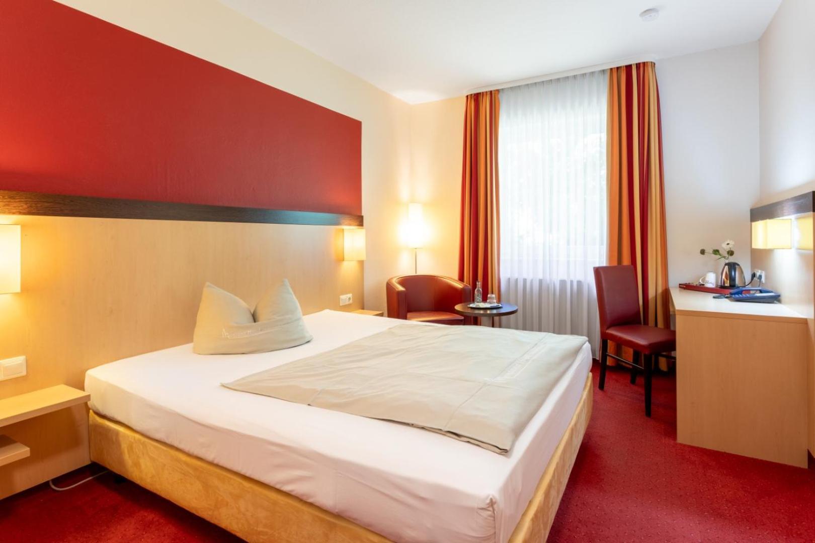 Hotel Montana Diemelstadt Eksteriør billede