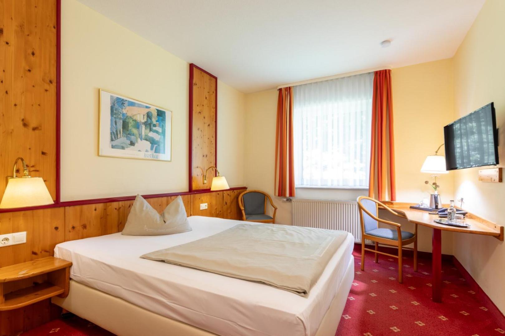 Hotel Montana Diemelstadt Eksteriør billede