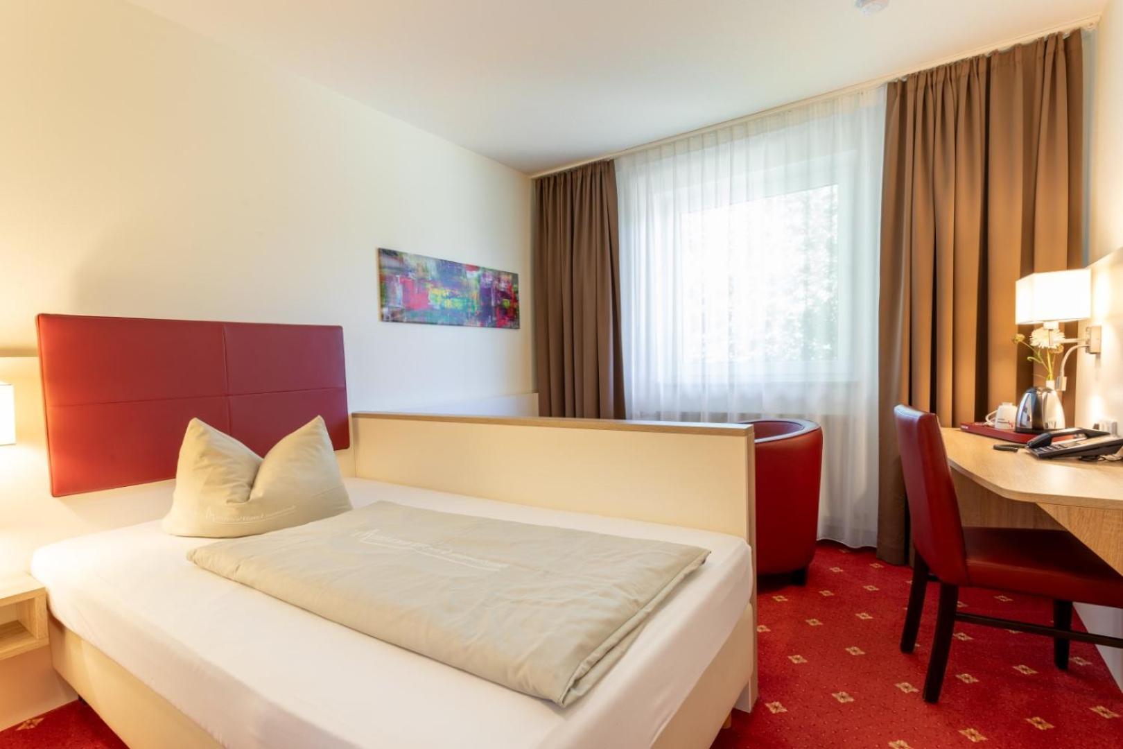 Hotel Montana Diemelstadt Eksteriør billede